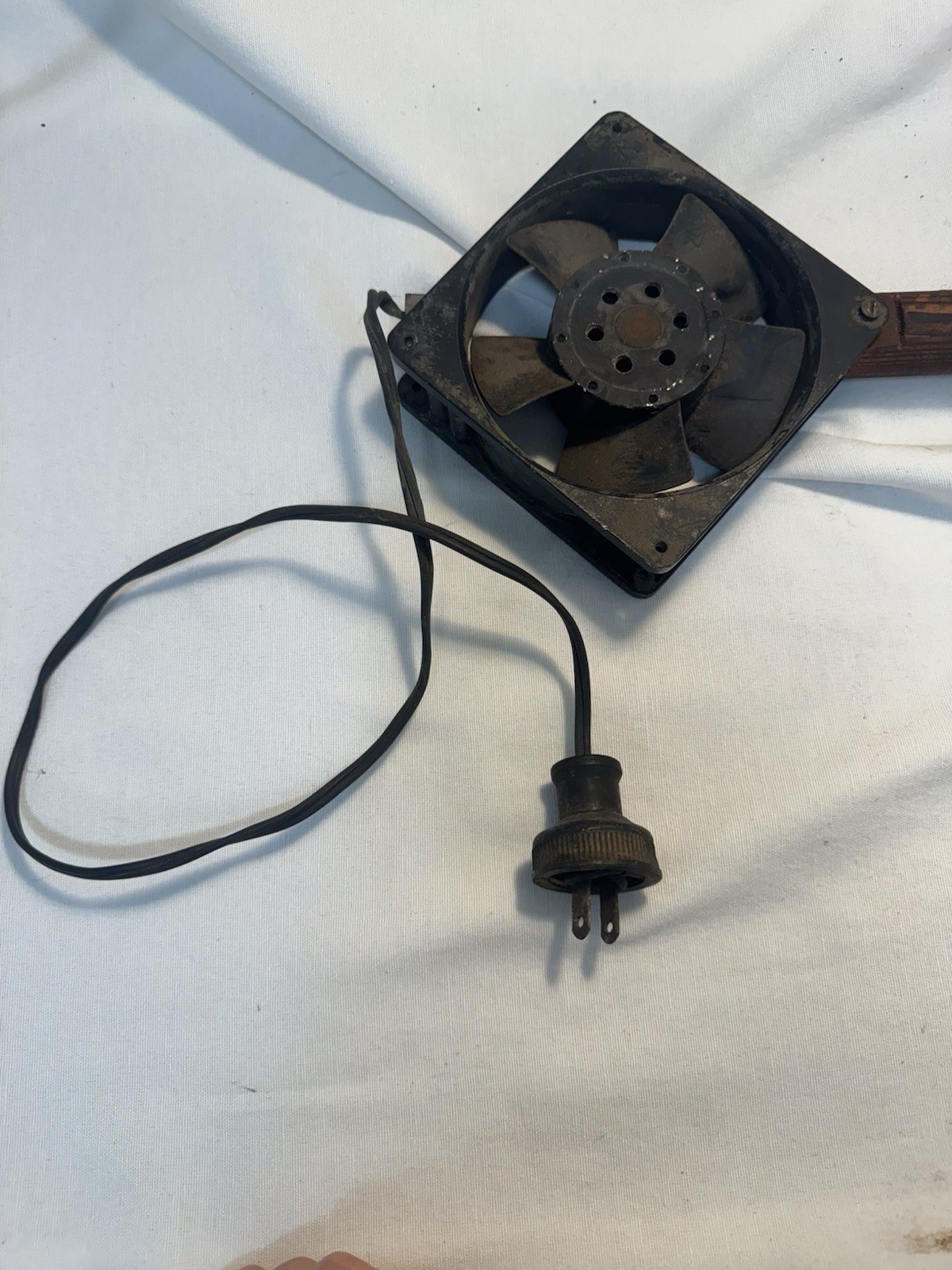 VTG PAMOTOR Model 4500A System Papst 117V 50/60Hz 19W Germany, San Francisco USA