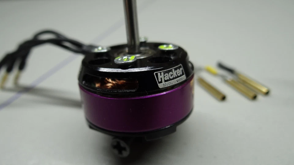 Hacker Brushless Hacker A 20-34s getestet sehr guter Zustand, sehr wenig genutzt - Bild 3 von 4