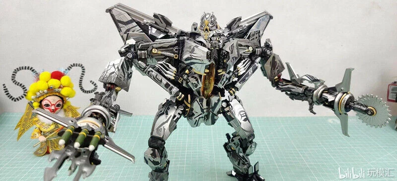 New Transform Starscream MPM-10 F-12AS version Figure In stock  - Image 3 of 4