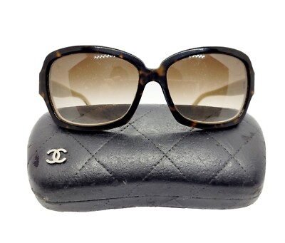 VINTAGE RARE CHANEL 5143C Logo Tortoise Brown Square  display picture 1