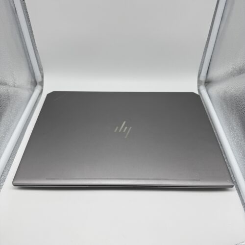 HP ZBook Studio G5 15" | i7-8850H 2.60GHz | 16GB | P1000 | No SSD/OS | NO POWER - Afbeelding 5 van 9