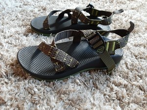 olive green chacos