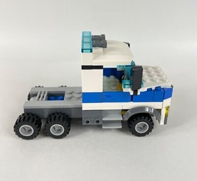 LEGO City: 60139 Mobile Command Center - 100% Complete