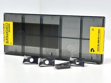 Sandvik R390-17 04 08M-PM  New Carbide Inserts  Grade 1230  4pcs