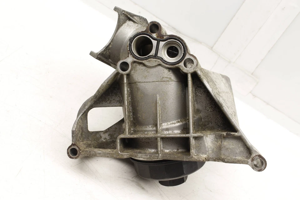 2007-2010 AUDI Q7 - корпус масляного фильтра двигателя 022199354L - Изображение 3 из 4