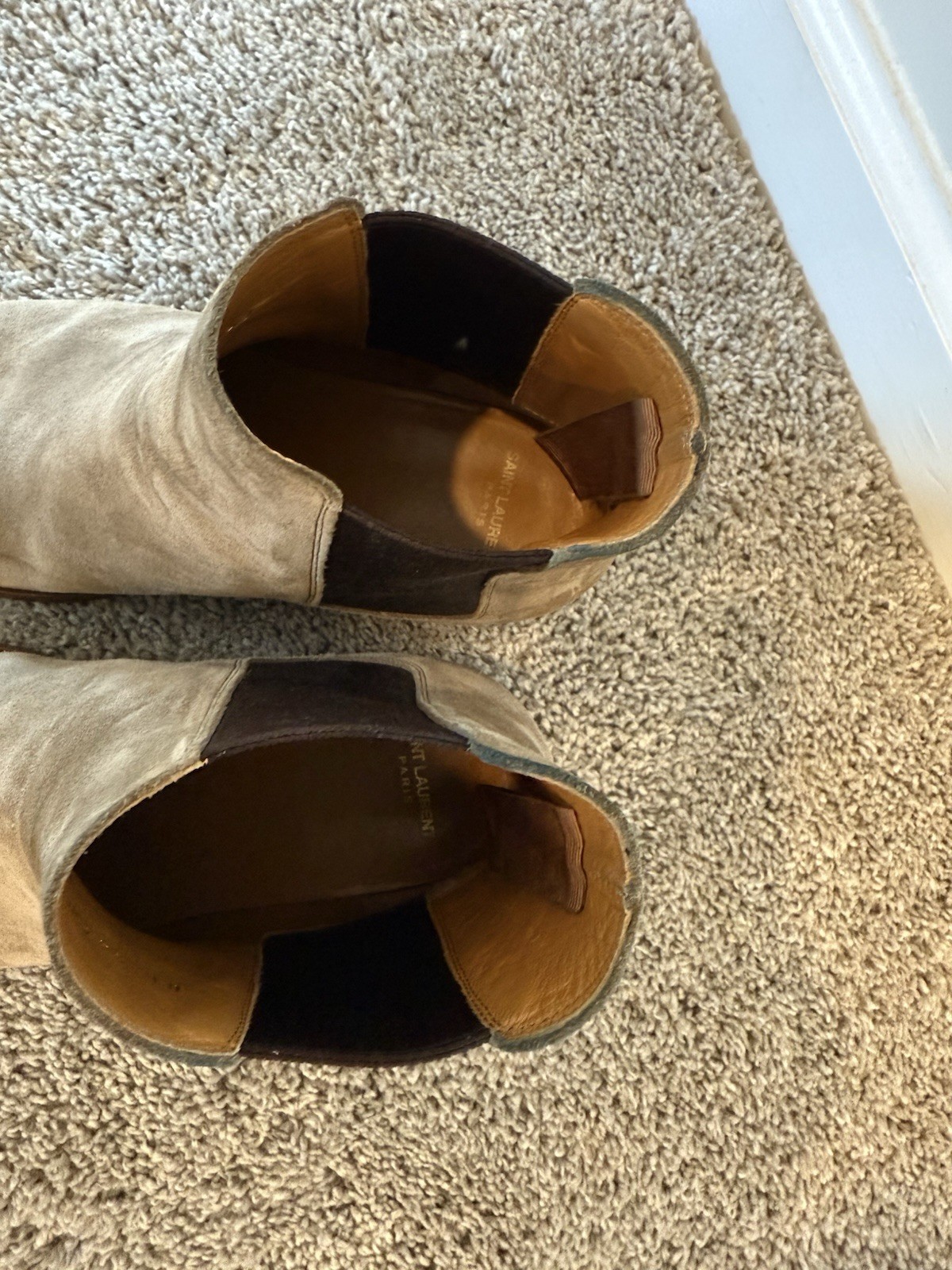 Stivali SAINT LAURENT Wyatt Chelsea stivali scamosciati beige taglia 42