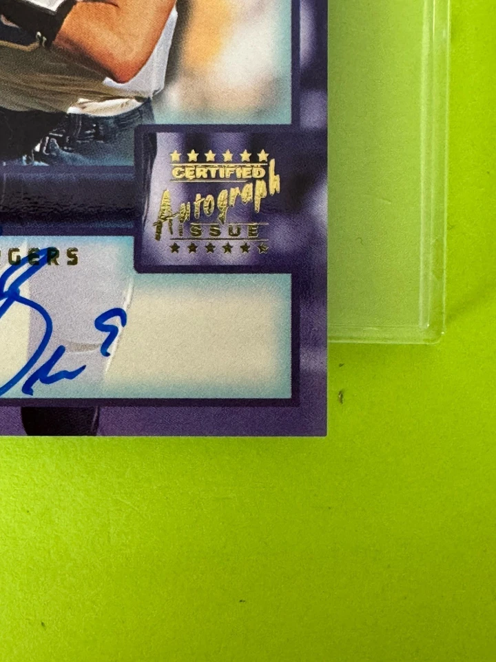 Drew Brees 2001 Topps Reserve #TR-DB RC Rookie Auto Autograph - Image 2 of 4