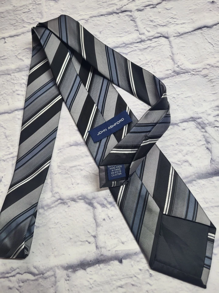 Corbata John Ashford Poliéster Gris Negro Blanco Azul Rayas Hombre 57 x 3.25 Foto 4 de 4