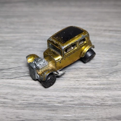 Classic '32 Ford Vicky Gold 1968 Hot Wheels Mattel Vintage Redline For Restore