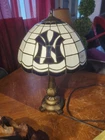 New York Yankees Tiffany Style Table Lamp Stained Glass MLB Decor 20" Vtg 2003