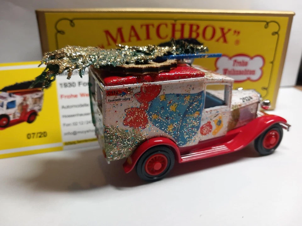 Matchbox MoY Code 2 XMas-Modell Ford A 2024 umgebaut Gold Box  1 von 3 Typ C - Bild 2 von 2