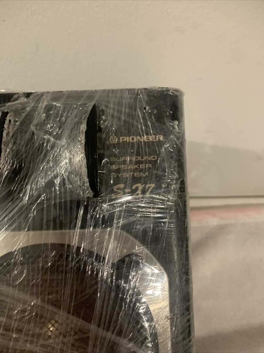 Vintage 2 Pioneer S-X7 Surround Speakers System 45 Watt Made in