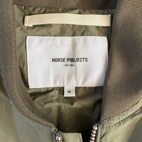 NORSE PROJECTS 'Ryan' Bomberjacke (GRÜN, Größe MEDIUM) - Bild 2 von 3