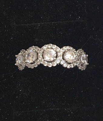 Designer Suzy Levian 925 Sterling Silver Clear CZ Stones Wedding/Engagement Ring