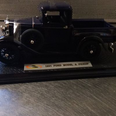 PickUp Ford Model A PickUp 1931 Modellauto Modell A Roadster Chassis-Unterseite