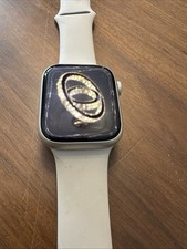 Apple Watch Series 7 45mm GPS Aluminum Starlight Sport Band