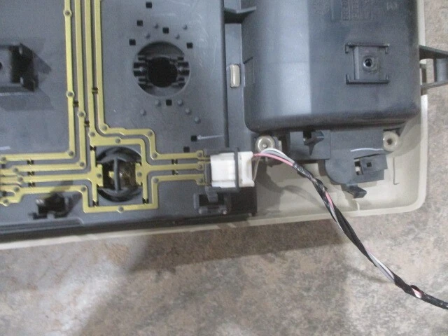 Consola de techo superior Toyota Tundra con luces OEM LKQ Foto 4 de 4