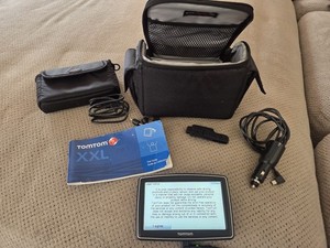 TomTom XXL 540S 5-Inch Widescreen Portable GPS Navigation - Tested Working