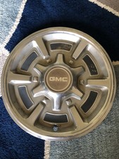 1974-1985 Gmc Pickup Truck Hubcap 15 Wheel Cover 12 Ton C10 1 1974-1985 Gmc Pickup Truck Hubcap 15 Wheel Cover 12 Ton C10 1