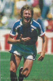 FOOTBALL Lot 3 autographes FERNANDEZ LACOMBE ROCHETEAU 15x21