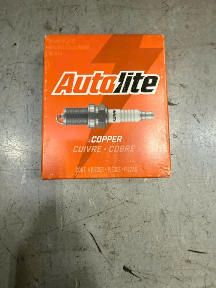 FOUR(4) Autolite 216 Spark Plug SET 14mm Thd 13/16 Hex 7/16 Reach Non-Resistor - Image 2 of 2