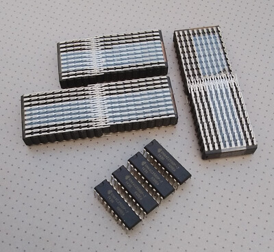 4 Stück Samsung KM44C256DP-7 DIP20 256K x 4Bit CMOS DRAM VGA, PC - new old stock 