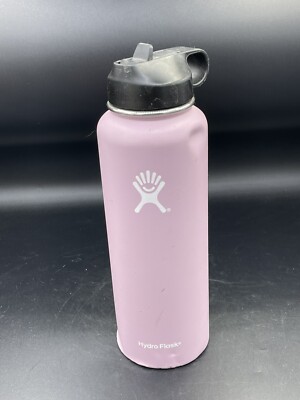 40 oz Hydro Flask Light Purple With Flip Top Lid and Silicone Base