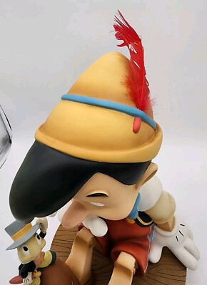 Walt Disney Gallery Pinocchio Jiminy Cricket Big Fig Figure 18