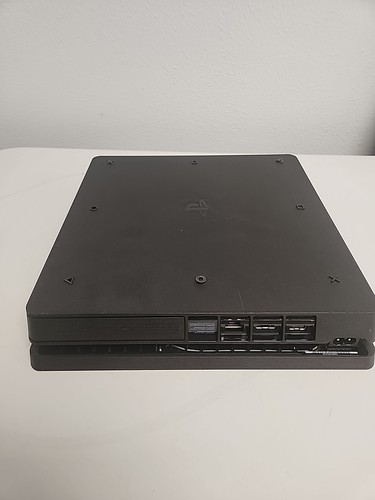Sony PlayStation 4 Slim CUH-2015A 500Gb Console Videogioco Nera SOLO - Testata - Foto 3 di 4