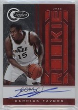 2010 Totally Certified Rookie Red Signatures 25/88 Derrick Favors #165 Auto 00am