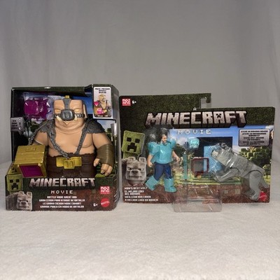 A Minecraft Movie Lot of 2 figure Packs: Battle mode Great Hog & Steve/Wolf