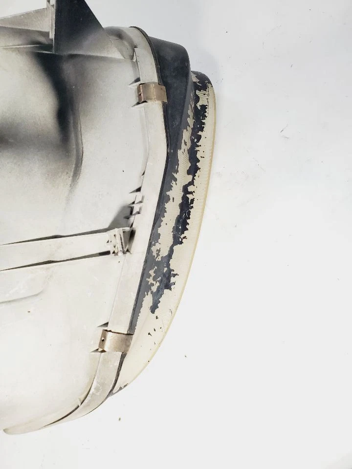 1996 1997 1998 Suzuki X90 OEM Front Left Headlight Hazy Fading Paint 10032041 - Image 4 of 4