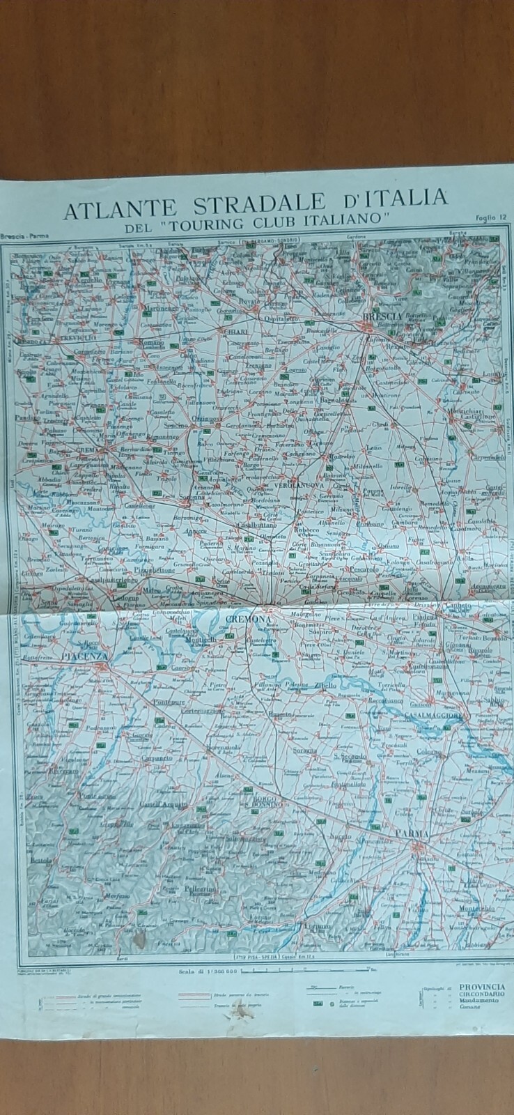 Foto 1 di 2