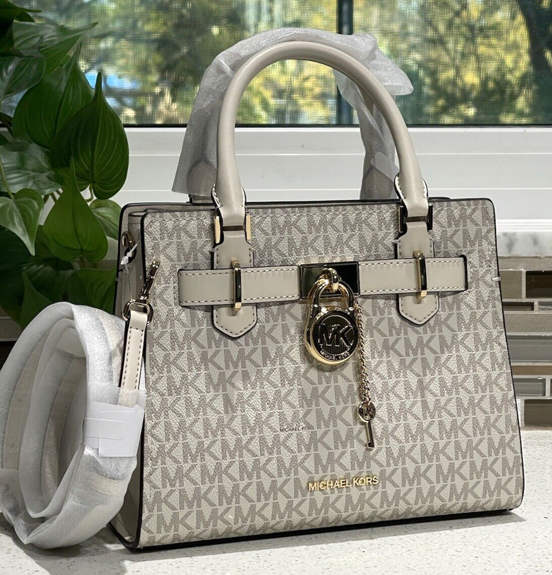 MICHAEL KORS HAMILTON SMALL SATCHEL KEY LOCK CROSSBODY BAG
