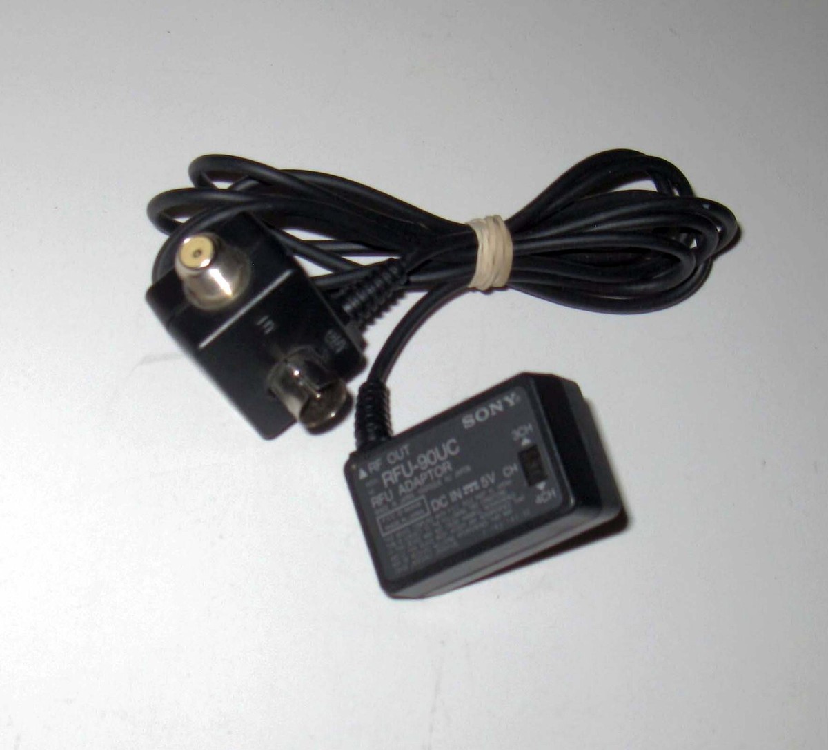 Sony RFU-90UC RF Adapter RFU Adaptor for Sony 8mm Video8 Hi8 VCR