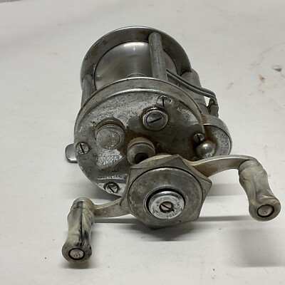PFLUEGER AKRON NO 1895 B Vintage bait casting Fishing Reel | eBay