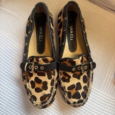 Vaneli Leopard Print Leather Loafers - Brown/Black size 6.5