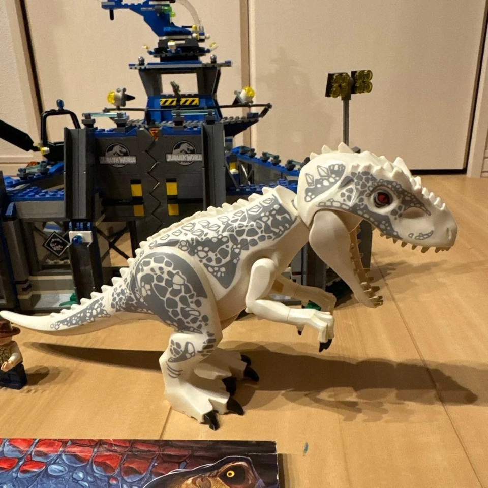 LEGO Jurassic World: 75919 Indominus Rex Breakout Caja sellada de fábrica Express Envío gratuito Foto 2 de 4