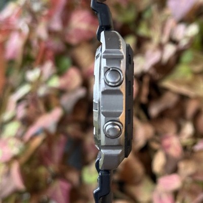 Casio DW-3000 1985 Rare Vintage Divers “The Tank” LCD Wrist Watch