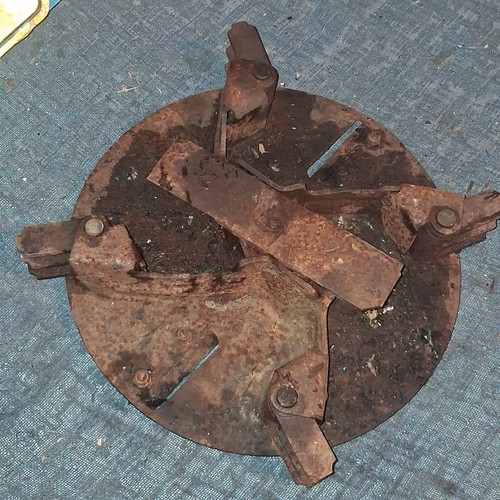Yard Machines MTD Chipper Shredder Flywheel Impeller 981-04096 - 24A-464G129