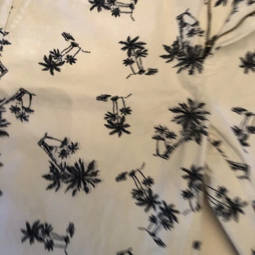 OLD NAVY 🌴🌴🌴🌴🌴 PRINT SHORTS BLUE AND WHITE 100% AUTHENTIC GUARANTEED 