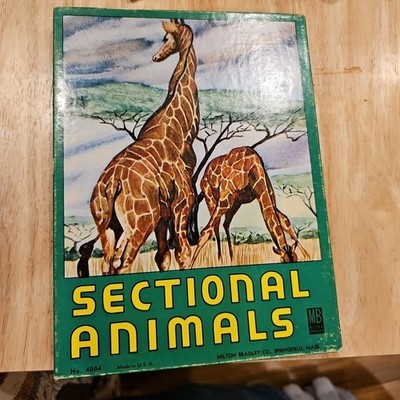 Sectional Animals 5 Puzzle Jigsaw by Milton Bradley 4004 8 Pieces Each. B