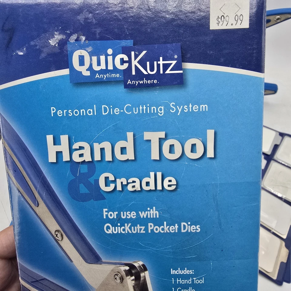 Troqueladora Quick Kutz Herramienta de mano Cuna con muchos troqueles Papel Artesanía Troquelados Foto 2 de 4