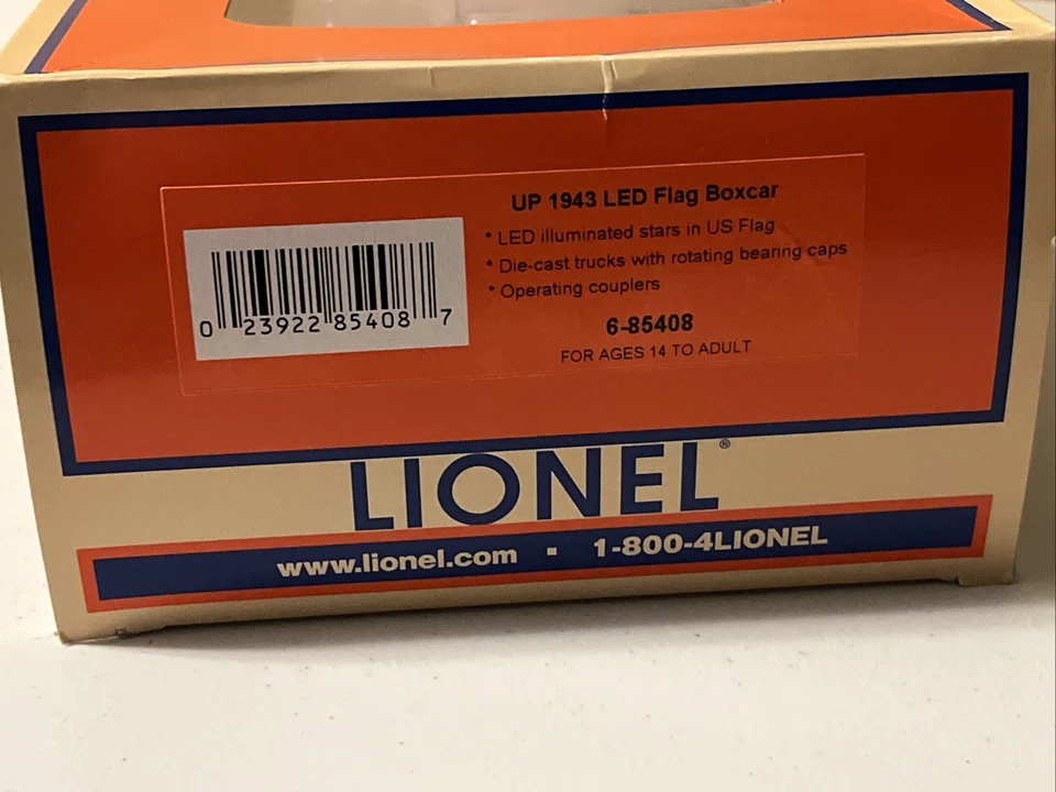 Lionel 6-85408 -  “Support Our Troops” LED Flag Boxcar UP #1943 - O Gauge - LN - Image 4 of 4