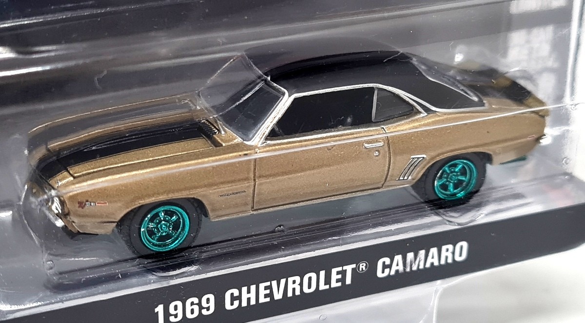 Greenlight 1/64 - Chevrolet Camaro 1969 Pawn Stars Chase Diecast Model Car
