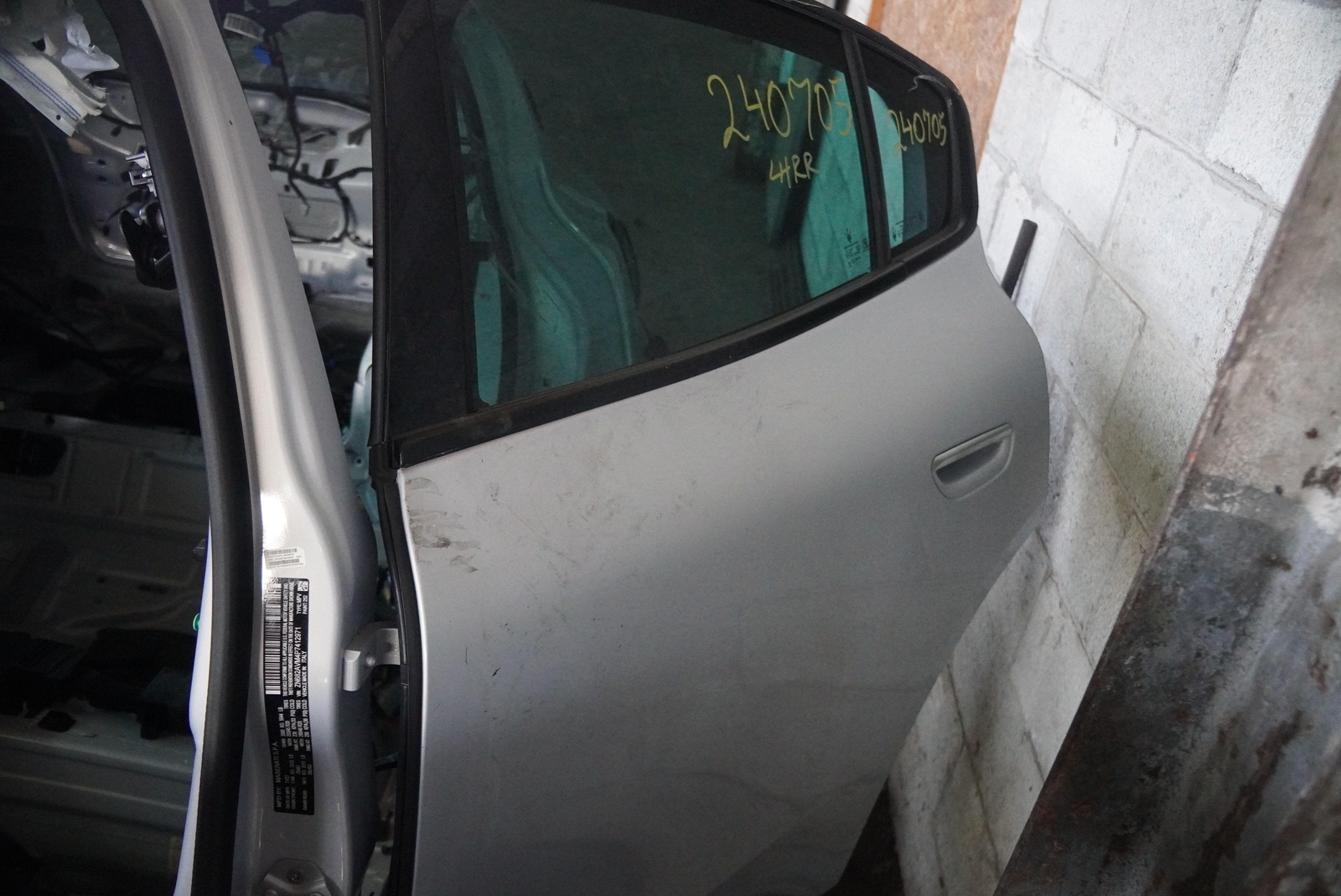 Rear Left Door Assembly Bianco Astro 673013827 OEM Maserati Grecale 2023
