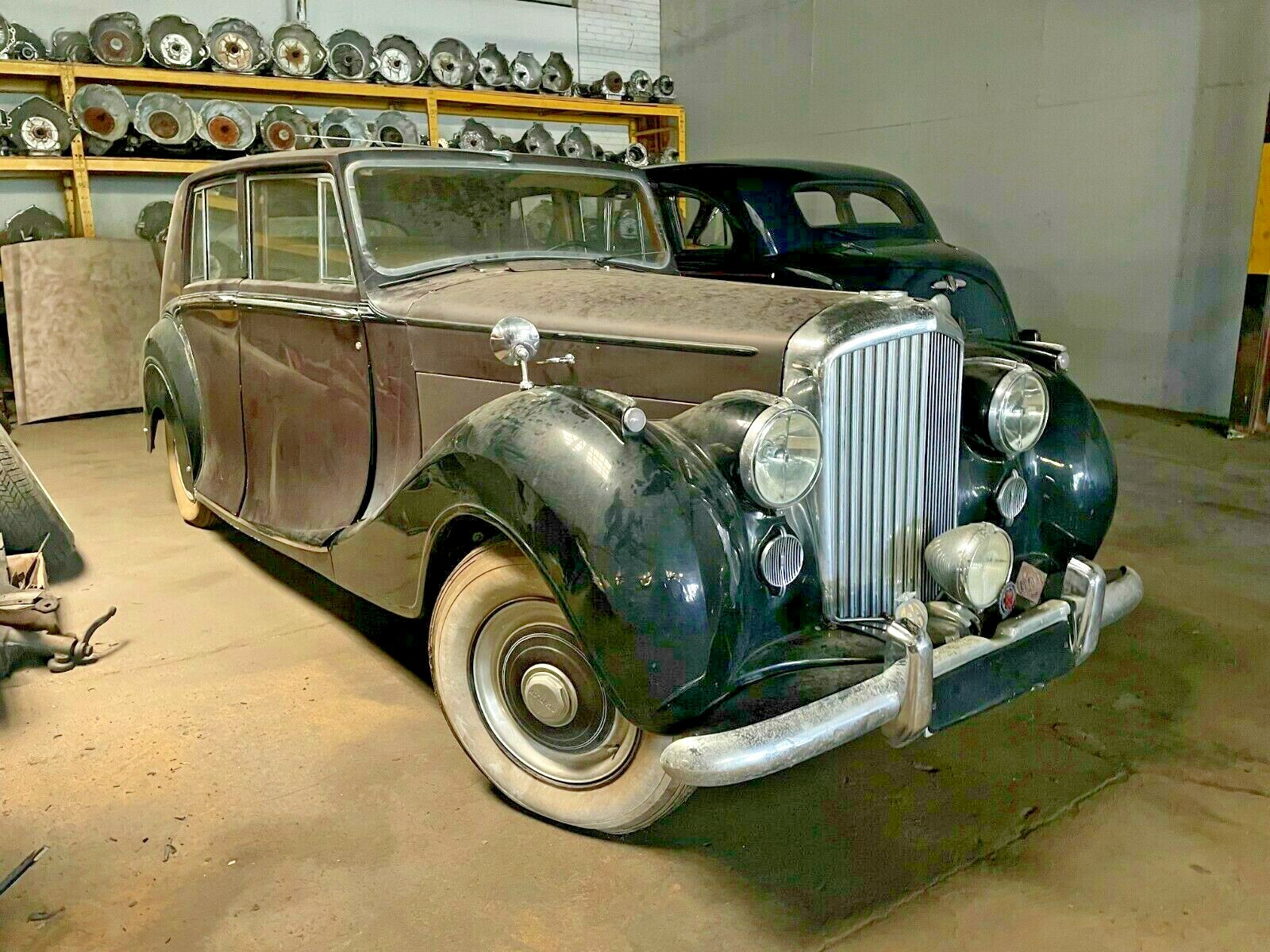BENTLEY ROLLS ROYCE WRAITH DAWN REGULATOR. WORLDS LARGEST 1946-65 USED INVENTORY