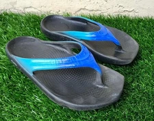 OOFOS OOlala Luxe Flip Flops Black/Bluejay Women's Size 6 see details 