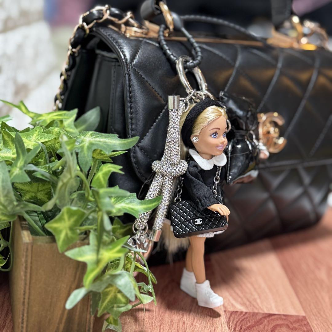 Keychain Doll Figure Mattel 2016 Barbie Chelsea Charm Bag