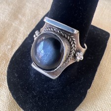 Vintage Black Mother Of Pearl Ring Sterling Silver 925 SZ 7.5